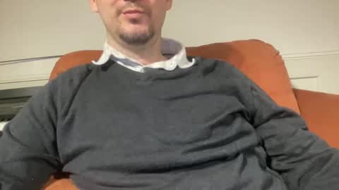 edilsonrd online show from March 7, 2025, 4:24 am