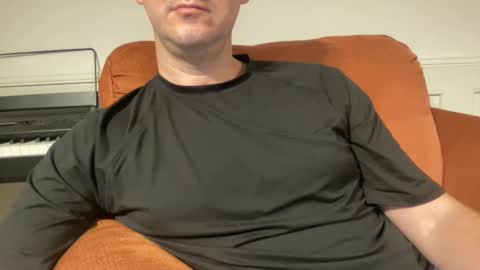 edilsonrd online show from September 19, 2025, 3:19 am