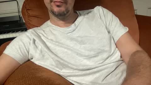 edilsonrd online show from October 20, 2025, 4:35 am