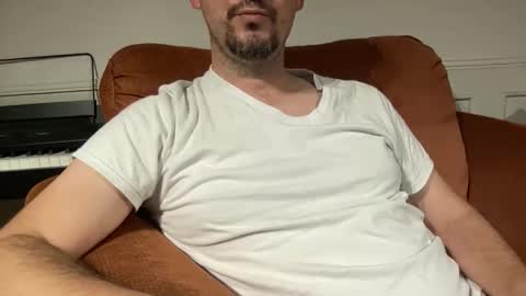 edilsonrd online show from October 27, 2025, 2:37 am