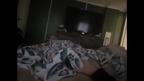 bombinshaman online show from December 29, 2024, 1:49 pm