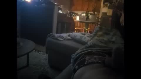 bombinshaman online show from November 8, 2025, 8:14 am