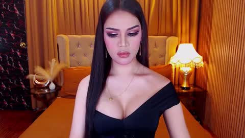 bombshellanita online show from September 21, 2025, 10:50 am
