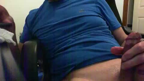 Snapshot of bomeester73 chatting on May 20, 2026, 9:10 pm bomeester online show from May 20, 2026, 9:10 pm