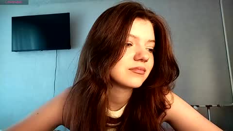 Helga online show from May 4, 2026, 3:30 pm