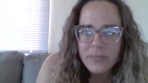 bongmamabear online show from July 6, 2026, 4:09 pm
