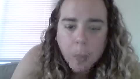 bongmamabear online show from July 14, 2026, 5:29 pm