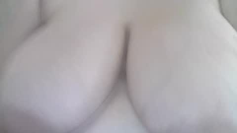 bongmamabear online show from July 27, 2026, 5:53 pm