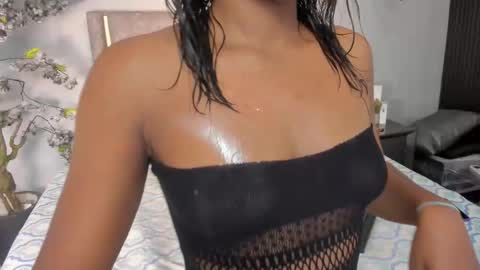 Snapshot of boniebluee chatting on November 17, 2025, 4:18 am boniebluee online show from November 17, 2025, 4:18 am