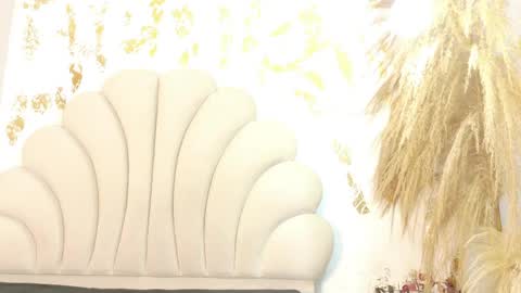 bonieklent online show from May 28, 2026, 4:10 am