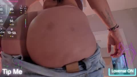 Snapshot of boniesmith_ chatting on November 24, 2025, 10:53 pm Bonie Smith online show from November 24, 2025, 10:53 pm