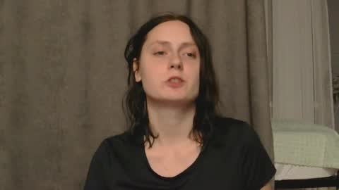 bonne_chance online show from September 24, 2025, 10:13 pm