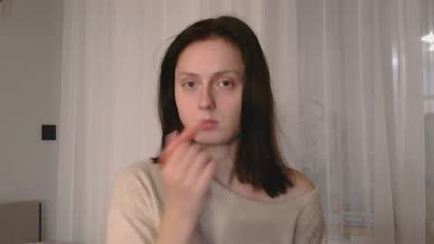 bonne_chance online show from October 13, 2025, 5:57 pm