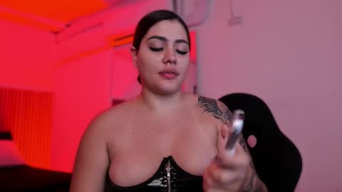 Bonnie  online show from January 9, 2026, 11:35 am