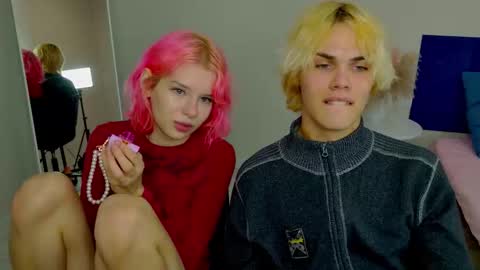 Jessy  Mark online show from October 20, 2025, 5:13 pm