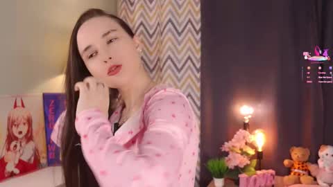 Emma online show from November 5, 2025, 1:05 am