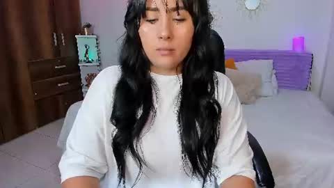 Snapshot of bonny_greylm chatting on June 30, 2026, 2:23 am sofia online show from June 30, 2026, 2:23 am