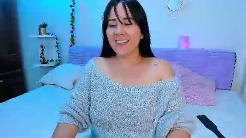 Snapshot of bonny_greylm chatting on July 5, 2026, 4:19 am sofia online show from July 5, 2026, 4:19 am