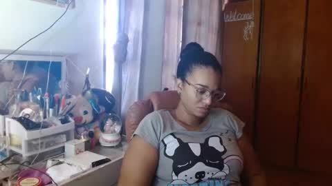 Queen Bon Vivantt online show from February 20, 2025, 1:08 pm