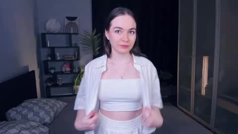 bonymagicgrl  online show from January 14, 2026, 10:32 am