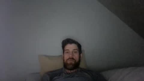 booboobumbum1 online show from February 3, 2026, 2:11 pm