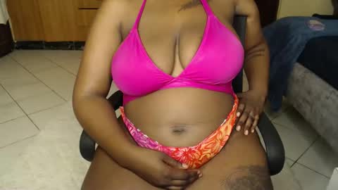 Snapshot of booby_candy chatting on February 3, 2026, 6:40 am booby_candy online show from February 3, 2026, 6:40 am