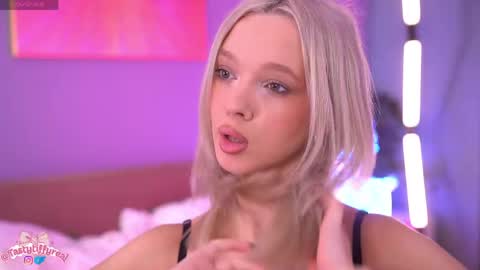 Alina online show from April 14, 2026, 9:04 am