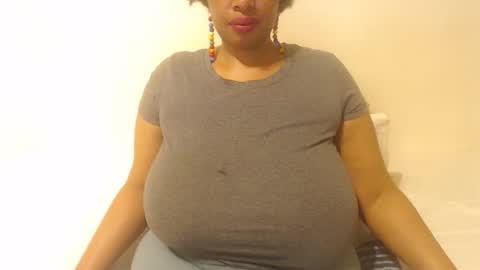 boobyqueen online show from September 15, 2025, 7:03 pm