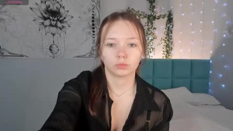 Milena online show from March 19, 2026, 2:59 am