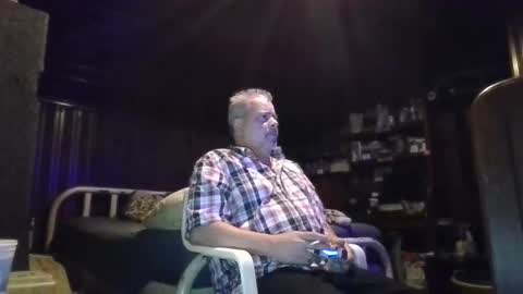 Booshwa online show from October 23, 2025, 6:34 am