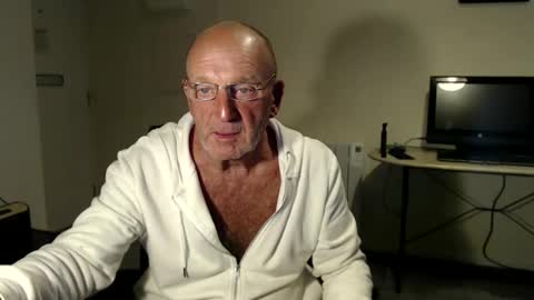 Boppy21 online show from March 2, 2025, 10:16 pm