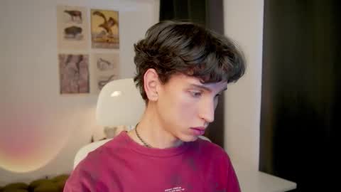 Bream online show from March 25, 2026, 2:01 pm