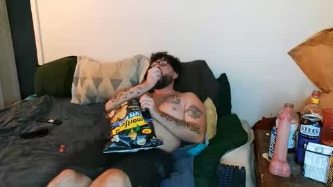 boredandirish21 online show from October 8, 2025, 8:50 pm