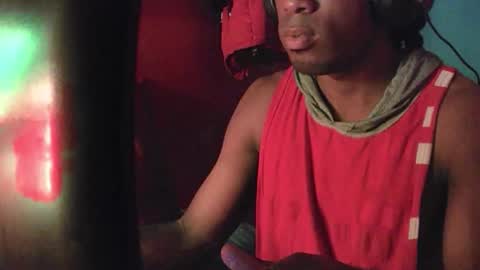 boss_playa98 online show from October 26, 2025, 8:31 am