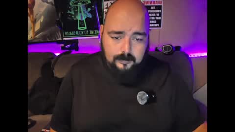 bossdeuce420 online show from April 11, 2026, 3:27 pm