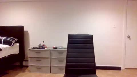 The Italian Boss  online show from November 16, 2025, 11:05 am