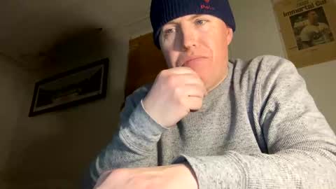 bostonirish45 online show from February 4, 2026, 4:51 am