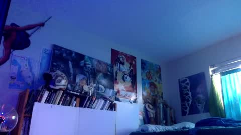 Bottomboo7 online show from April 5, 2026, 1:41 pm