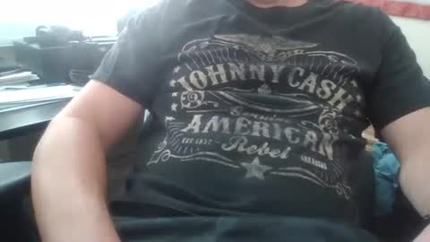 Snapshot of bourbonman144 chatting on September 29, 2025, 8:46 pm bourbonman144 online show from September 29, 2025, 8:46 pm