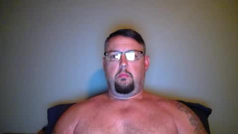 bowtieguy84 online show from June 14, 2026, 2:46 am