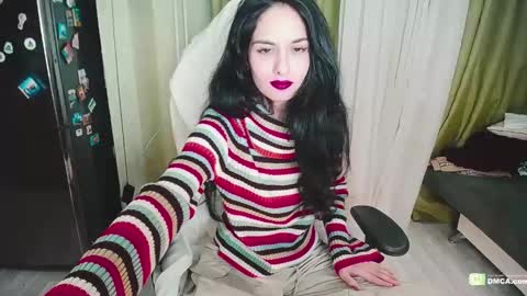 Helen  online show from January 25, 2025, 6:13 pm