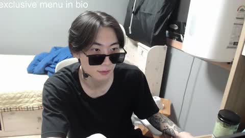 boxman556990 online show from October 29, 2025, 12:35 am