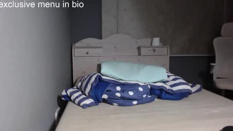 boxman556990 online show from December 23, 2025, 10:57 am