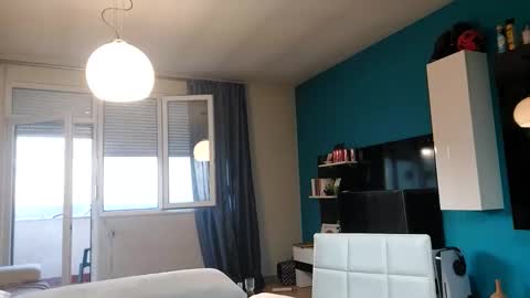 Dan online show from November 11, 2025, 3:23 pm