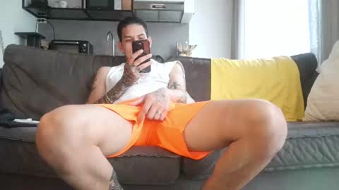 boy_master5 online show from June 13, 2026, 7:17 am