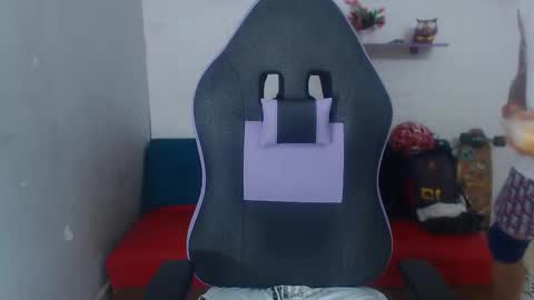 boy_tatto77 online show from January 5, 2026, 6:00 pm