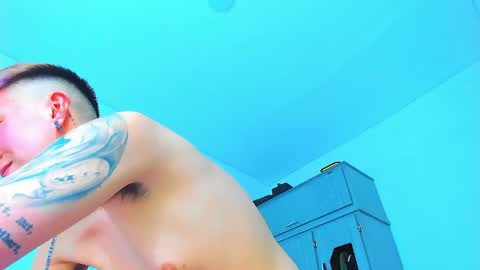 Edward ftm trans queerslave online show from April 18, 2026, 7:58 pm