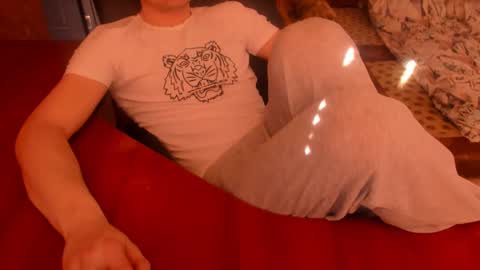 BoyApollon online show from March 7, 2025, 10:13 am