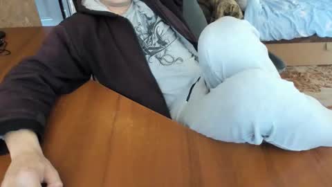 BoyApollon online show from October 5, 2025, 7:07 am