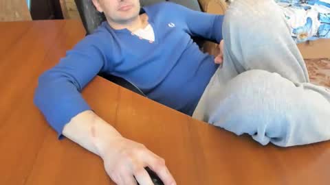 BoyApollon online show from January 17, 2026, 8:08 am